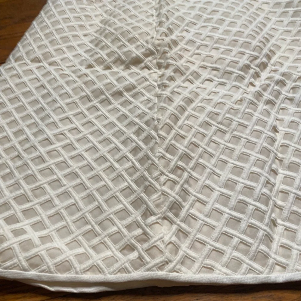 TORY BURCH White Textured A-Line Skirt Size 6 - Picture 3 of 7